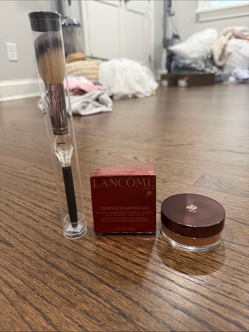Lancôme Tropiques Minérale Bronzing Powder with It Cosmetics Brush